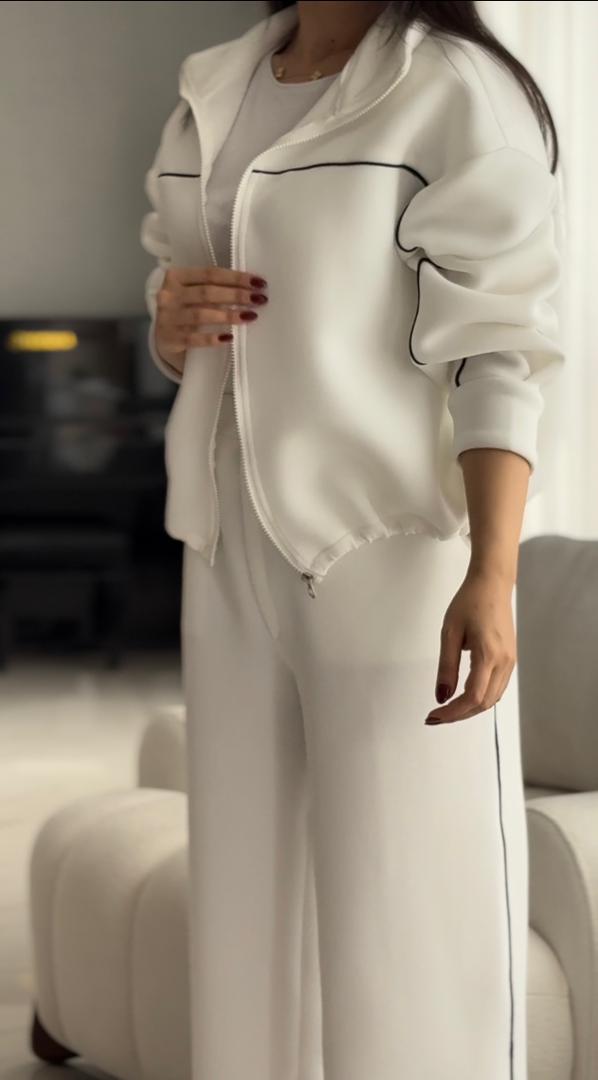 WhatsApp Image 2025-11-14 at 11.47.44 WhatsApp Image 2025-11-14 at 11.47.44